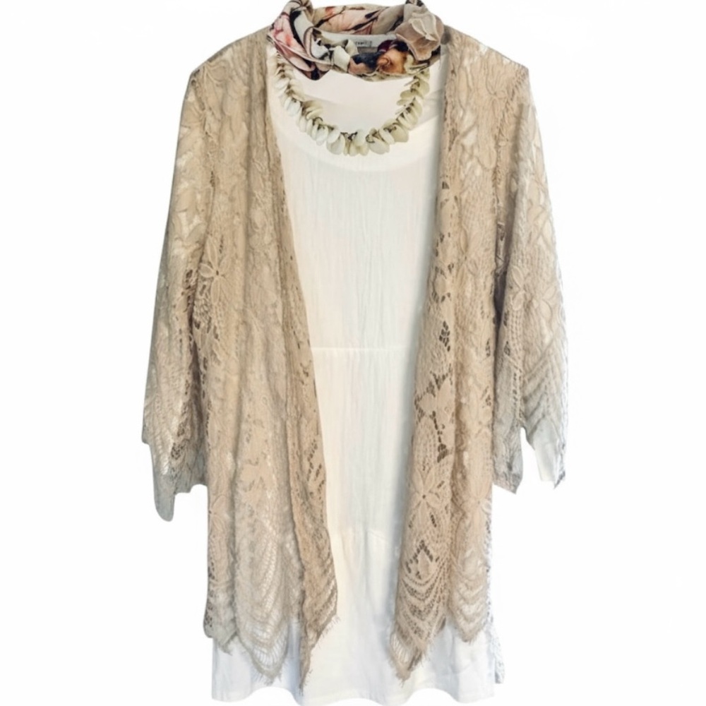 Absolutely Famous Beige Lace Open Front Cardigan 3/4 Sleeve Sheer Crochet Kimono